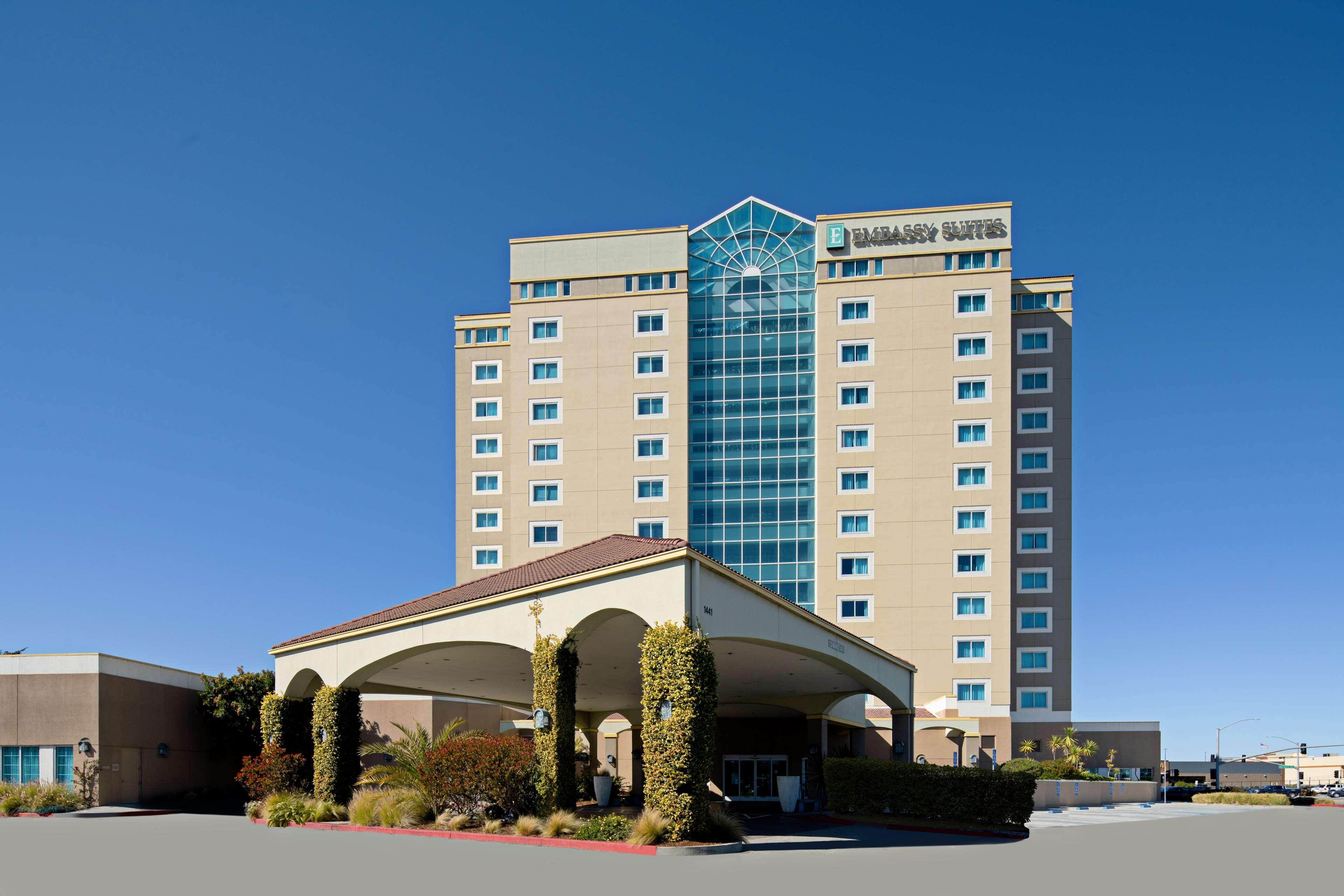 Embassy Suites By Hilton Monterey Bay Seaside Exteriér fotografie