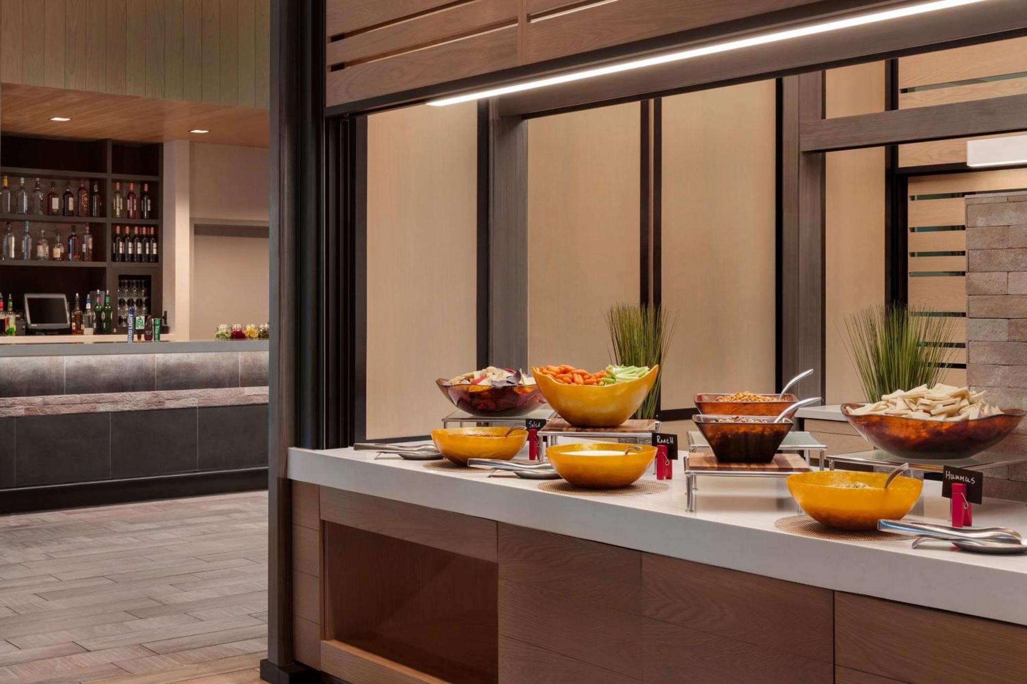 Embassy Suites By Hilton Monterey Bay Seaside Exteriér fotografie