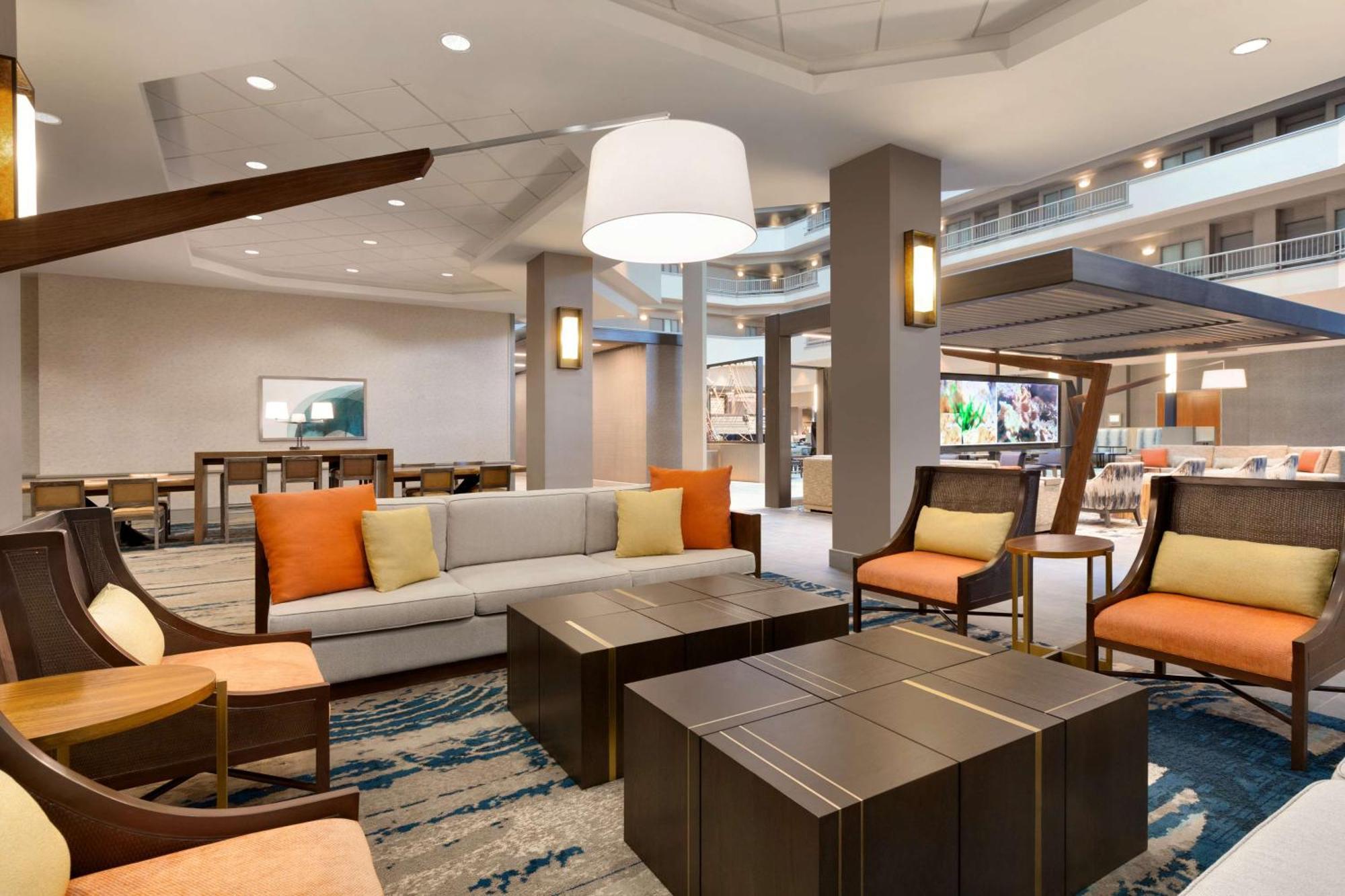 Embassy Suites By Hilton Monterey Bay Seaside Exteriér fotografie