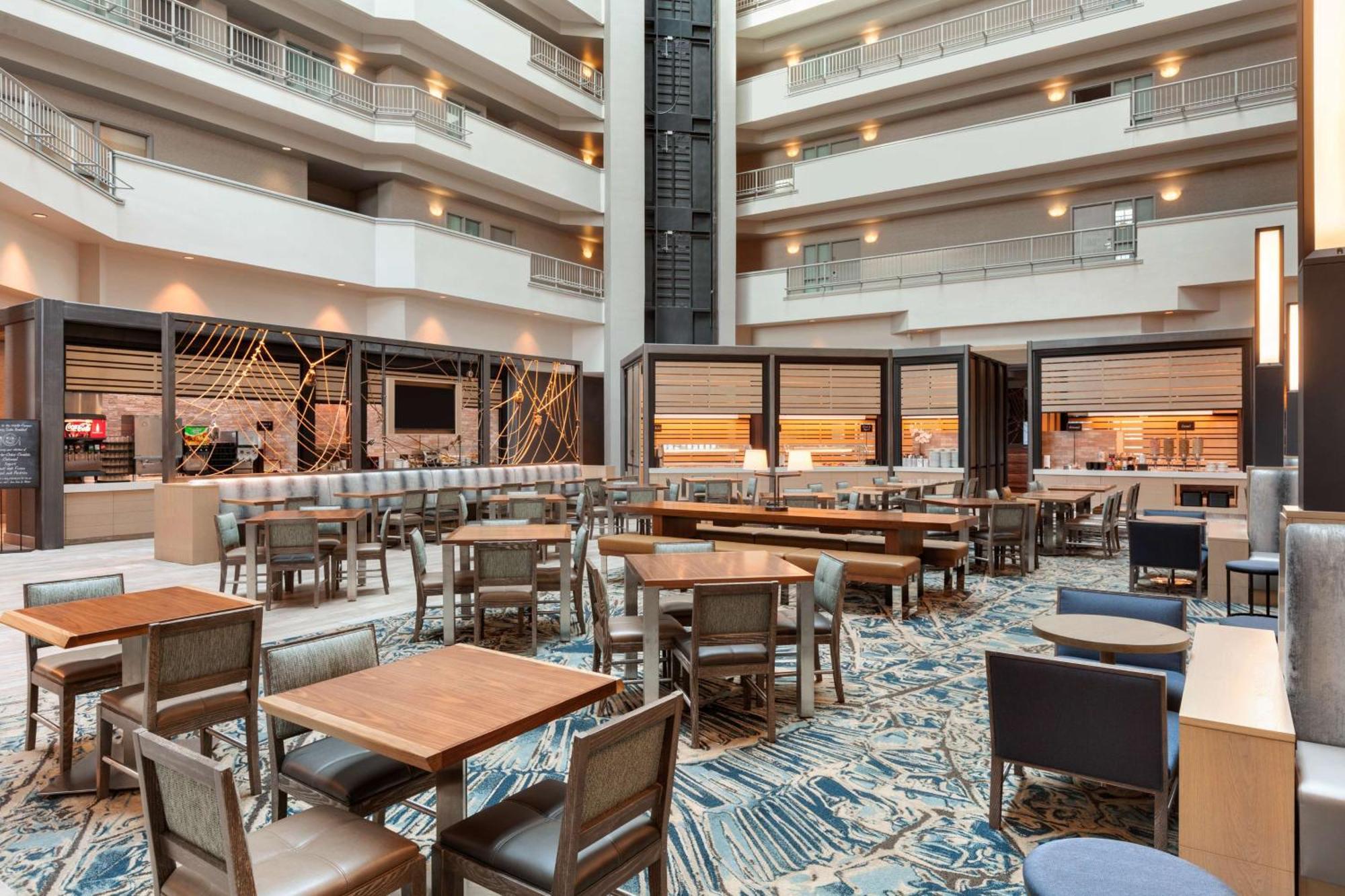 Embassy Suites By Hilton Monterey Bay Seaside Exteriér fotografie
