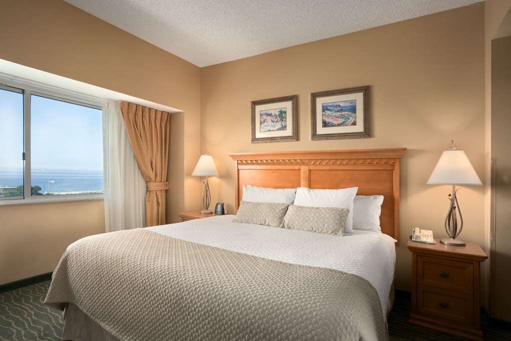 Embassy Suites By Hilton Monterey Bay Seaside Pokoj fotografie